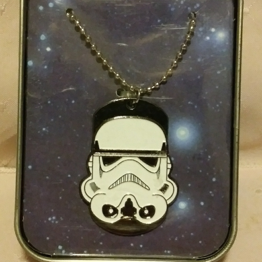 DISNEY Stormtrooper Dog tag Necklace w Box & Case